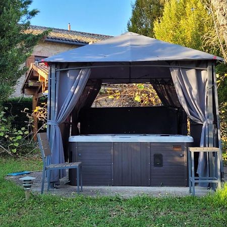 B&B Des Histoires D'Anges - Cote Jardin - Accueil Velo Tournus Exterior foto