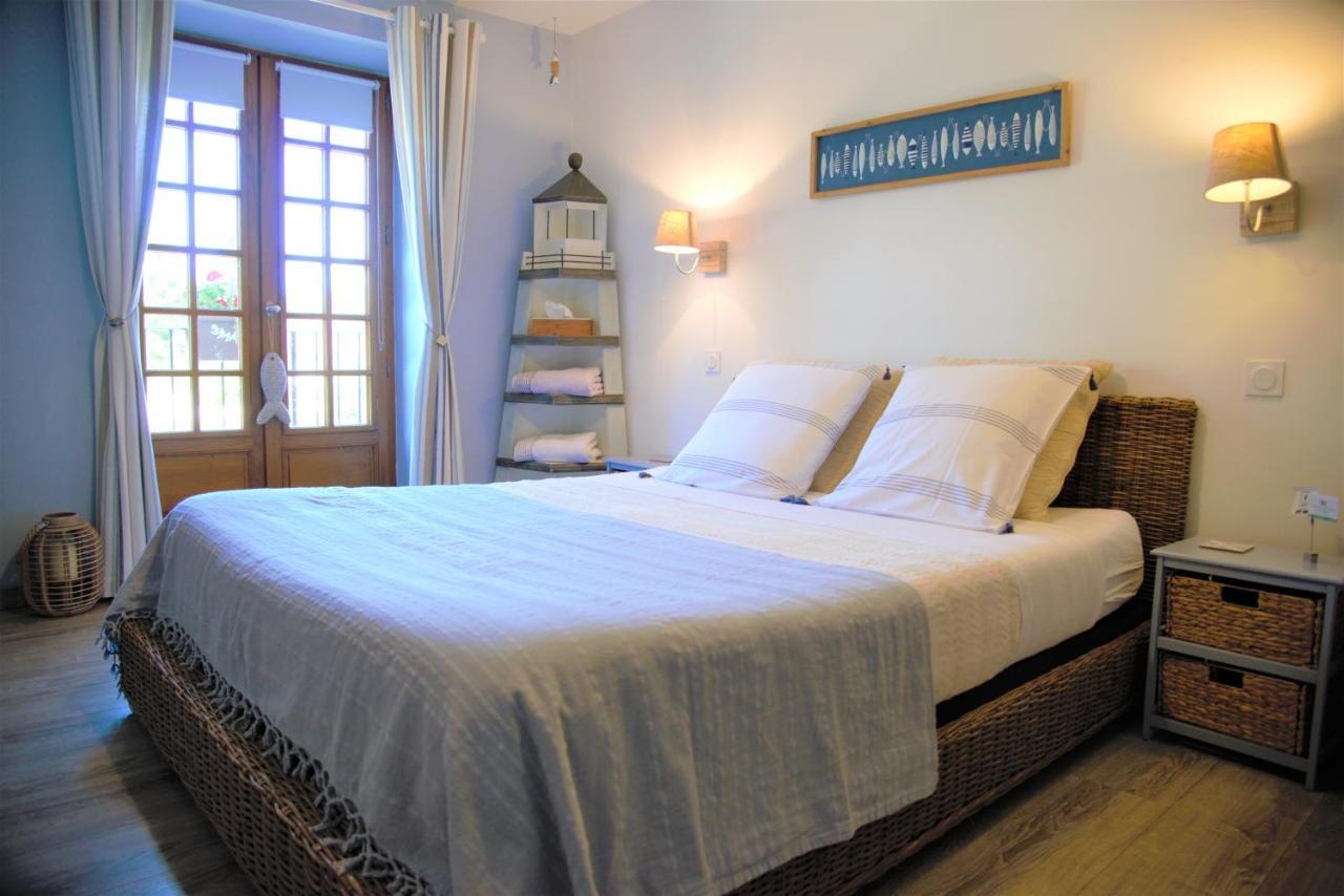 B&B Des Histoires D'Anges - Cote Jardin - Accueil Velo Tournus Exterior foto