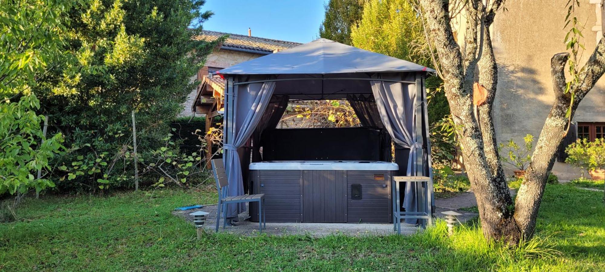 B&B Des Histoires D'Anges - Cote Jardin - Accueil Velo Tournus Exterior foto