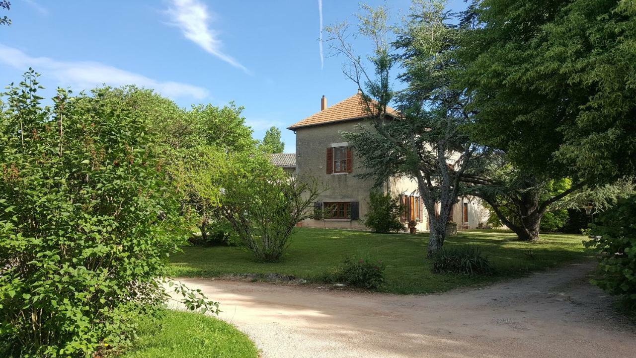B&B Des Histoires D'Anges - Cote Jardin - Accueil Velo Tournus Exterior foto